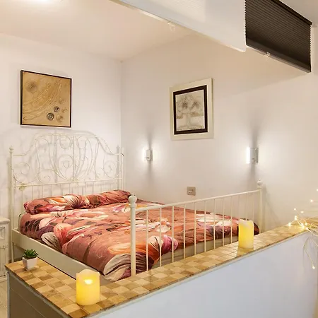 With Beautiful Sea Views Apartment