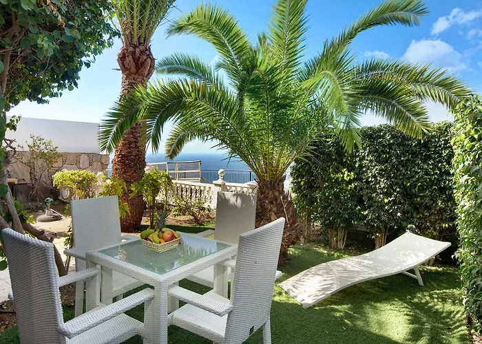 With Beautiful Sea Views Mogán