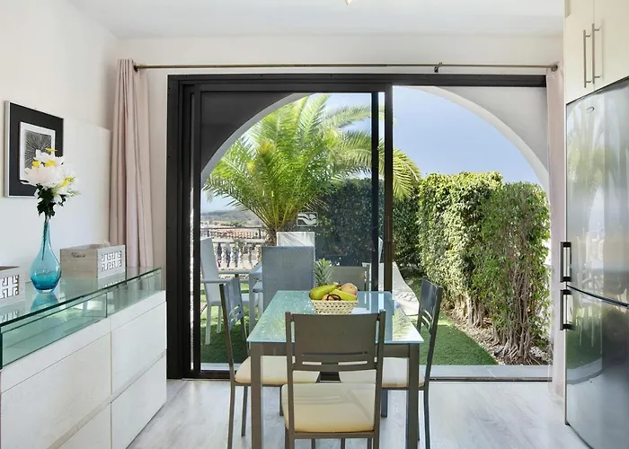 With Beautiful Sea Views *